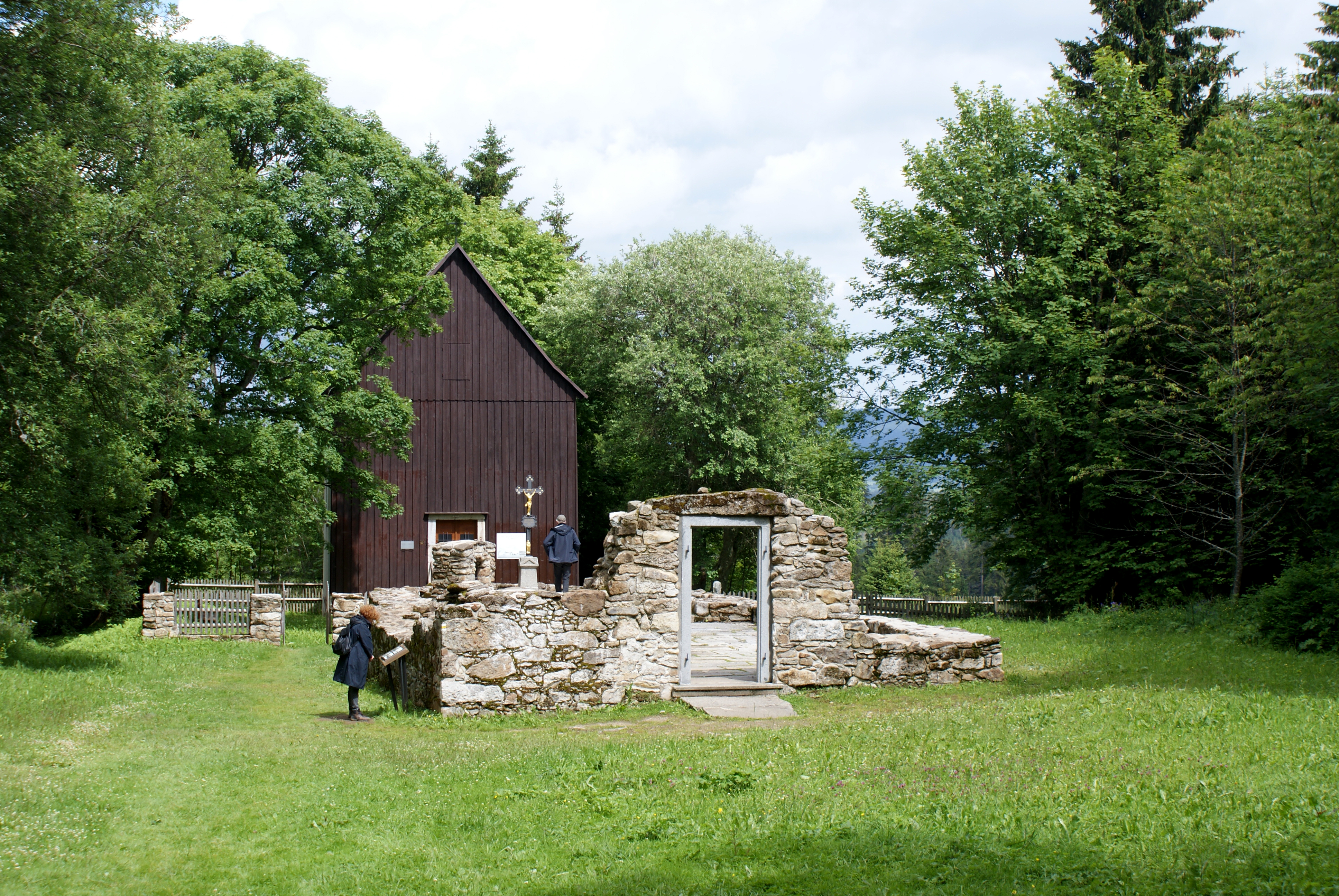 hurkenthalkirche.jpg