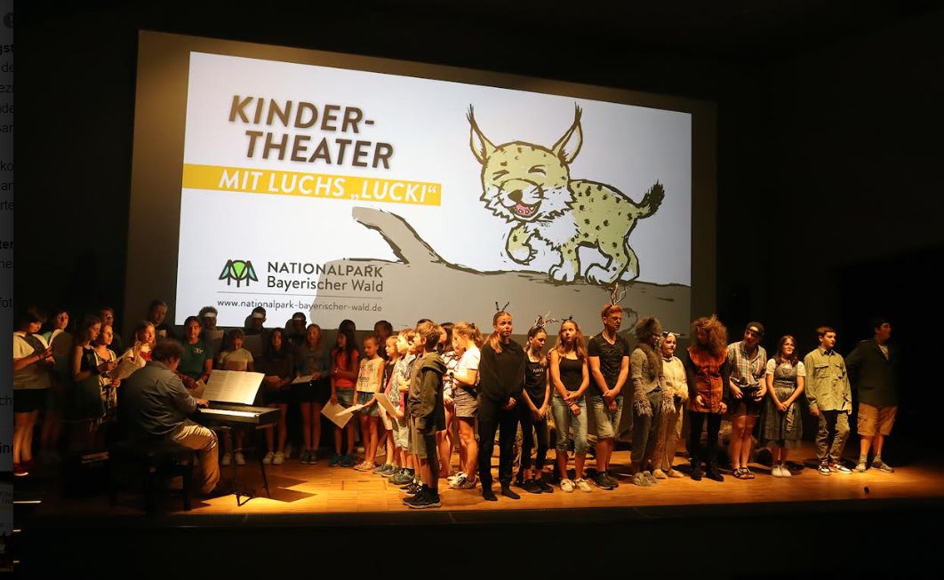 kindertheaterluchs.jpg